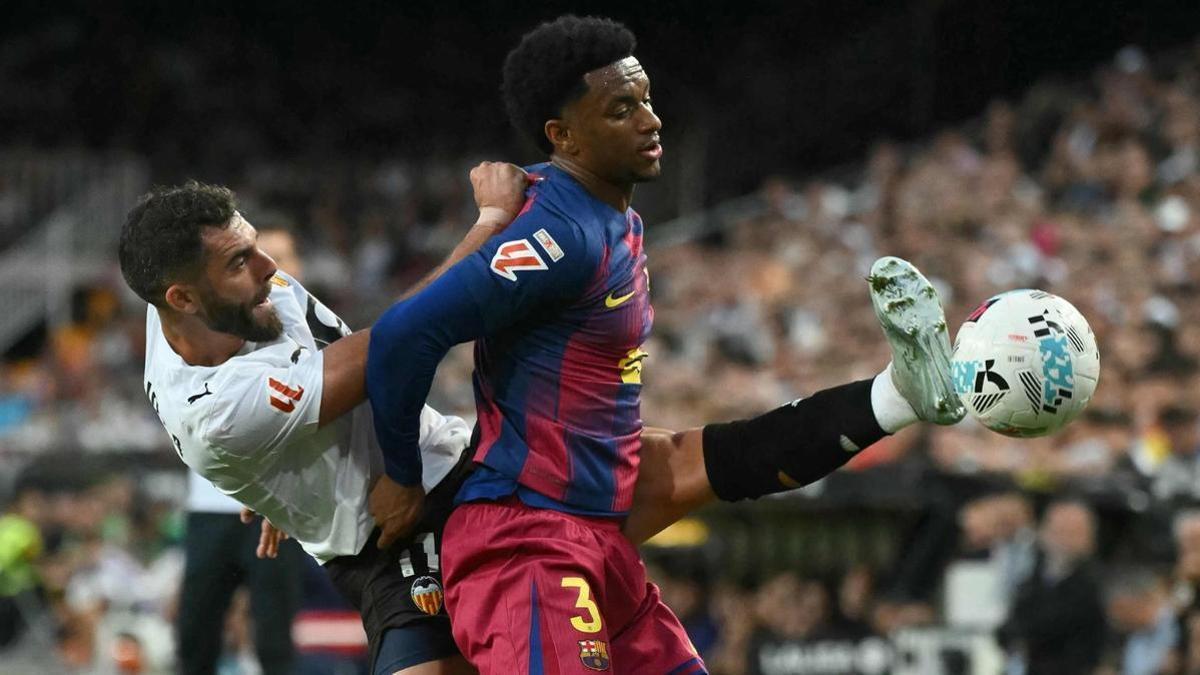 VALENCIA BARCELONA | El Barça cierra la temporada con derrota ante el València (3-1)