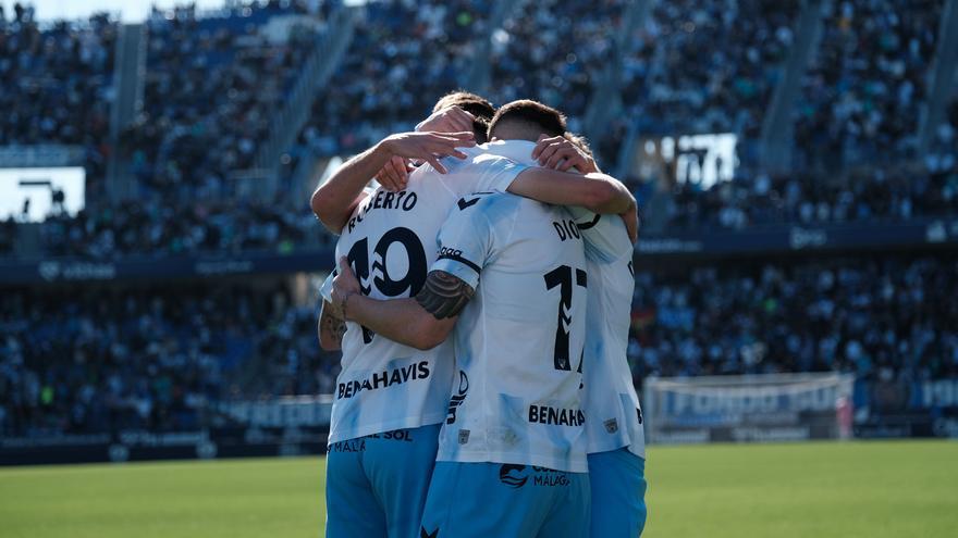 Roberto guía al Málaga CF (3-0)