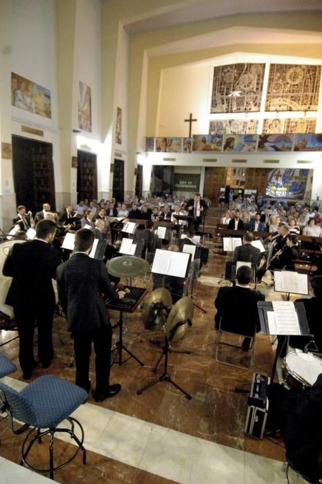 HOMENAJE A MARA GONZALEZ EN LA PLAZA DEL PILAR