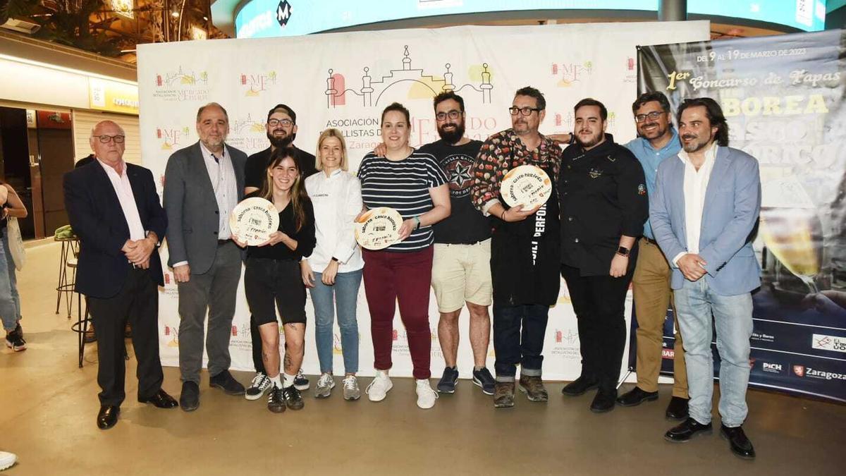 Foto de familia tras la final del concurso