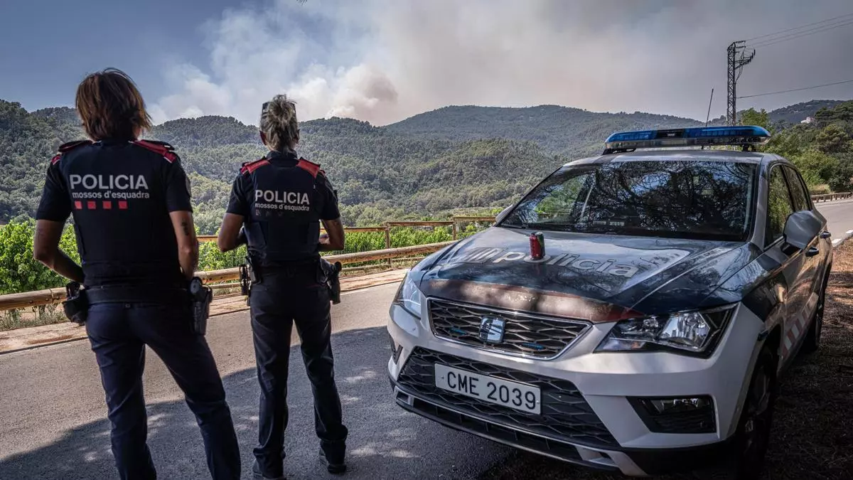 Más de 84.000 personas confinadas por incendios en menos de una semana en Catalunya: "Algunas no hacen caso y deciden huir"