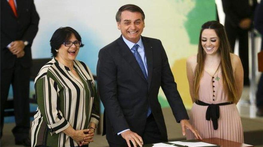 El Gobierno de Brasil propone el celibato a adolescentes para evitar embarazos