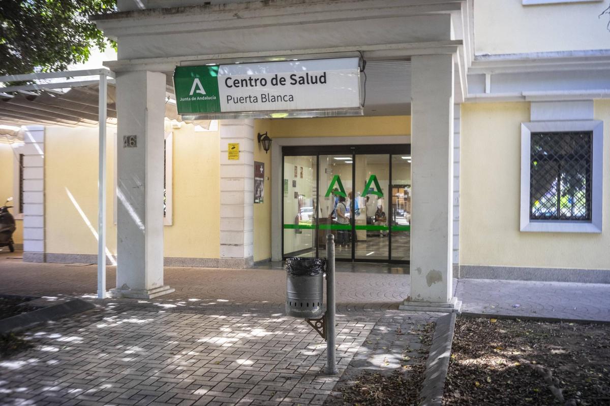 El centro de salud de Puerta Blanca, esta semana.