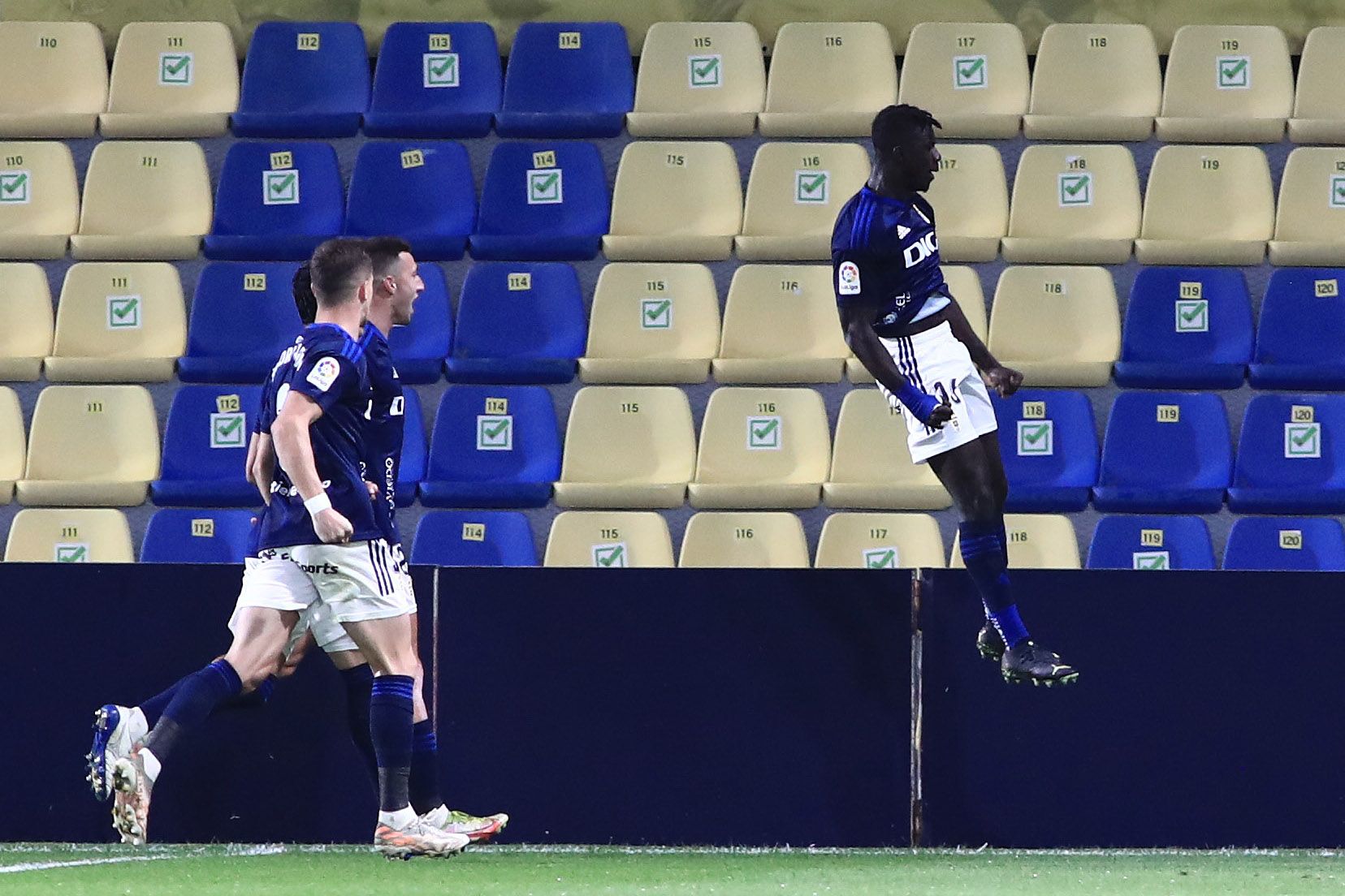 En imágenes: así fue la derrota del Real Oviedo en Villarreal