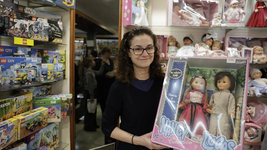 Reyes Magos en Palma: Nancy Aitana y Barbie triunfan entre los regalos