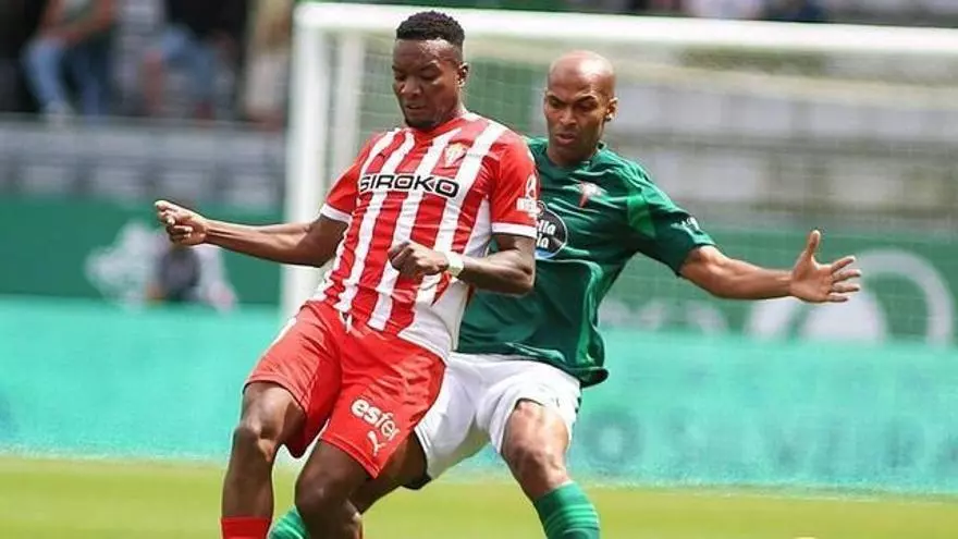 Resumen, goles y highlights del Racing de Ferrol 0-2 Sporting de Gijón de la jornada 42 de LaLiga Hypermotion