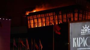 Incendio tras el atentado en el Crocus City Hall de Moscú