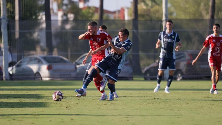 El amistoso Córdoba CF - Al Arabi en imágenes