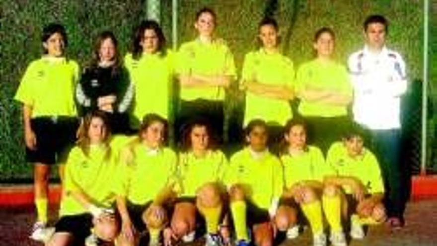 El cadete femenino de fútbol sala de Torremejía