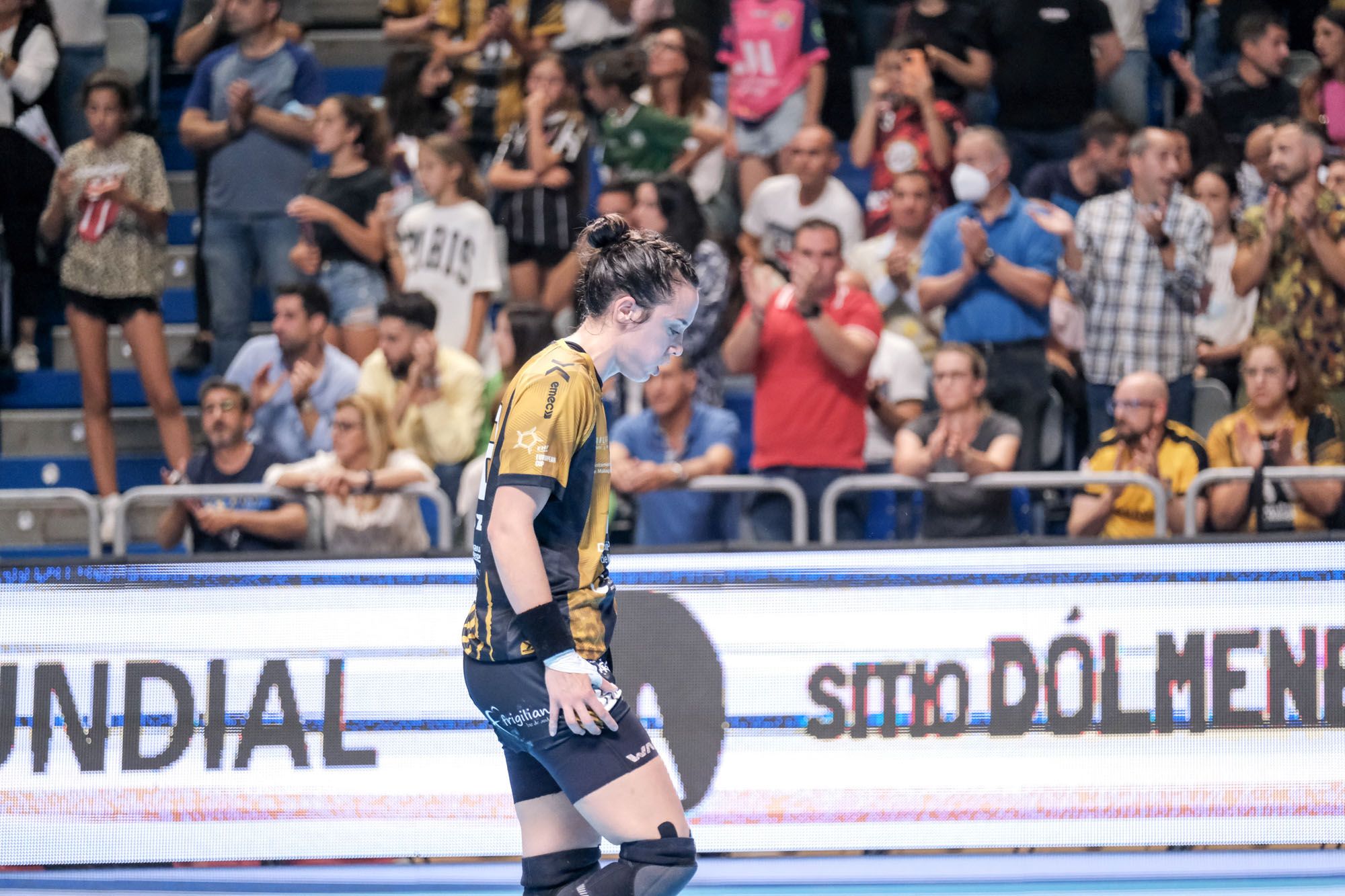 Las imágenes del BM Costa del Sol Málaga - Rocasa Gran Canaria de la final de la EHF European Cup