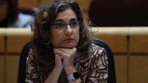 La ministra de Hacienda, María Jesús Montero, en el Senado.