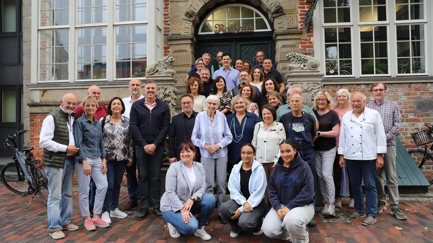 El alcalde de Cullera encabeza la comitiva que viaja hasta la ciudad alemana de Jever