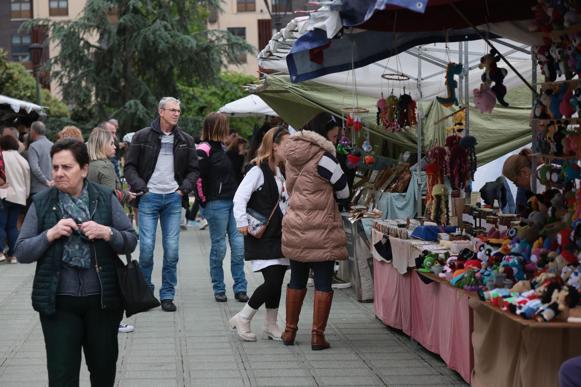 Tonada, mercado, comida en la calle y más: las imágenes que deja la fiesta en Llanera