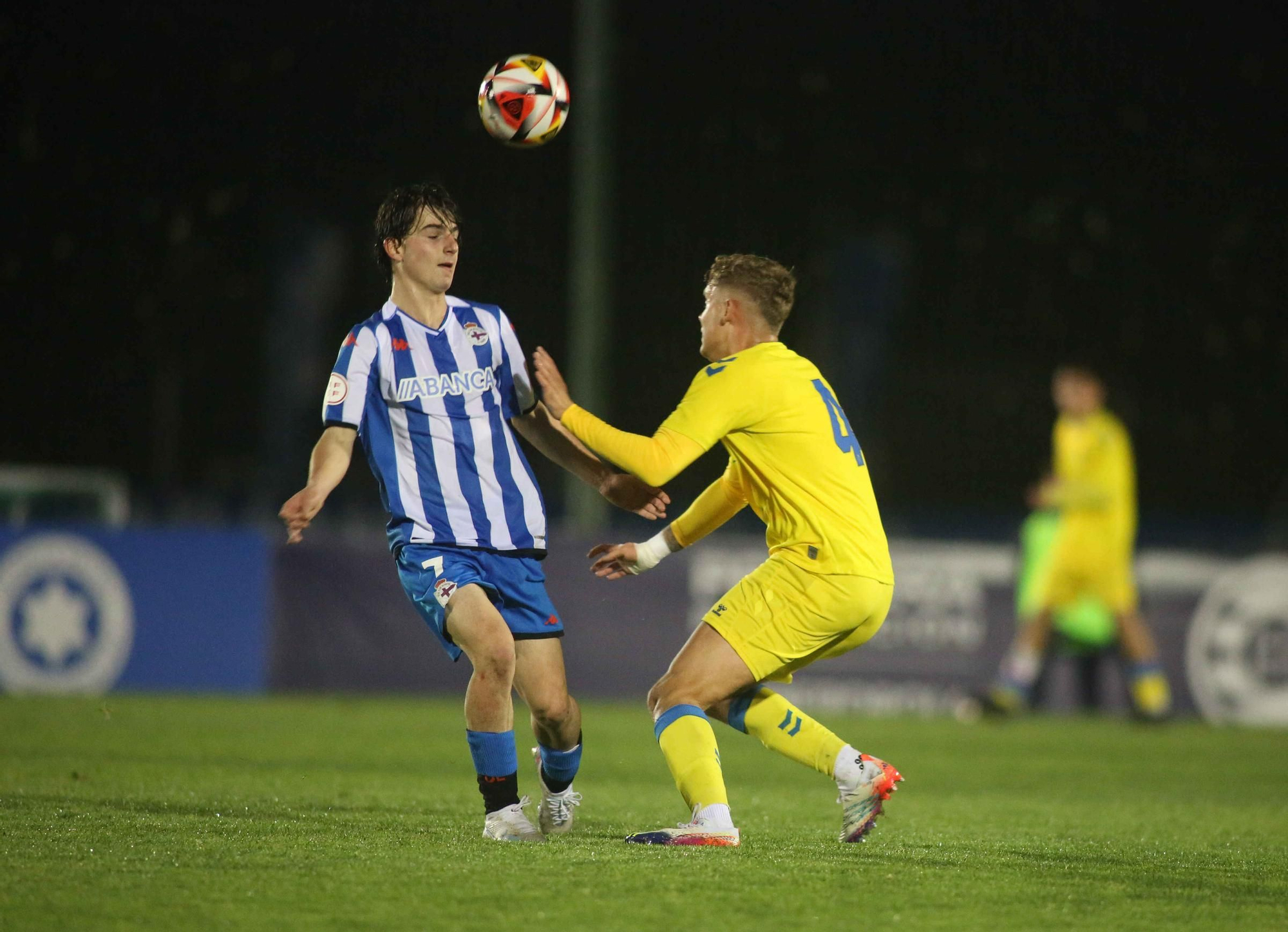 El Dépor Juvenil vence a Las Palmas y sueña con la Copa