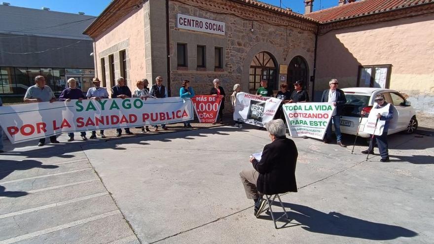 La Plataforma en Defensa de la Sanidad Pública en Sayago ayer. | Cedida