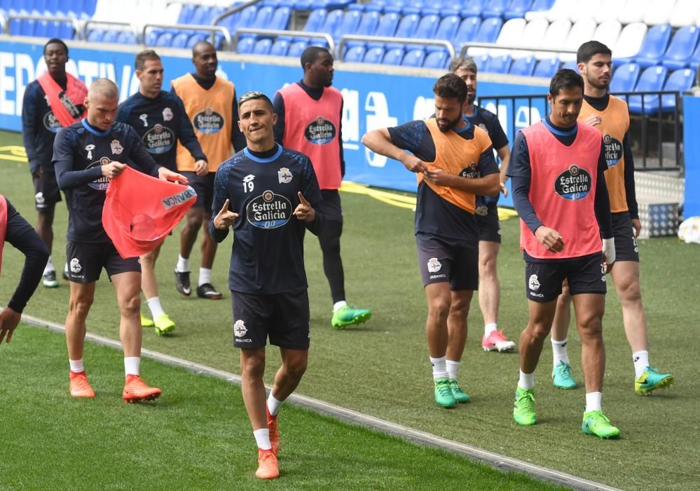 La plantilla deportivista continúa preparando el partido contra el Espanyol.