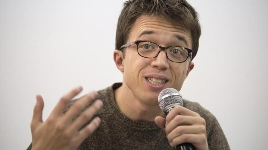 Errejón advierte que si gana el entorno de Iglesias, Rajoy seguirá en la Moncloa