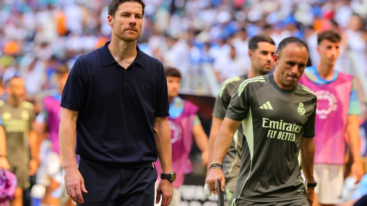 Xabi Alonso, entrenador del Real Madrid durante el partido del Mundial de Clubs contra el Al Hilal