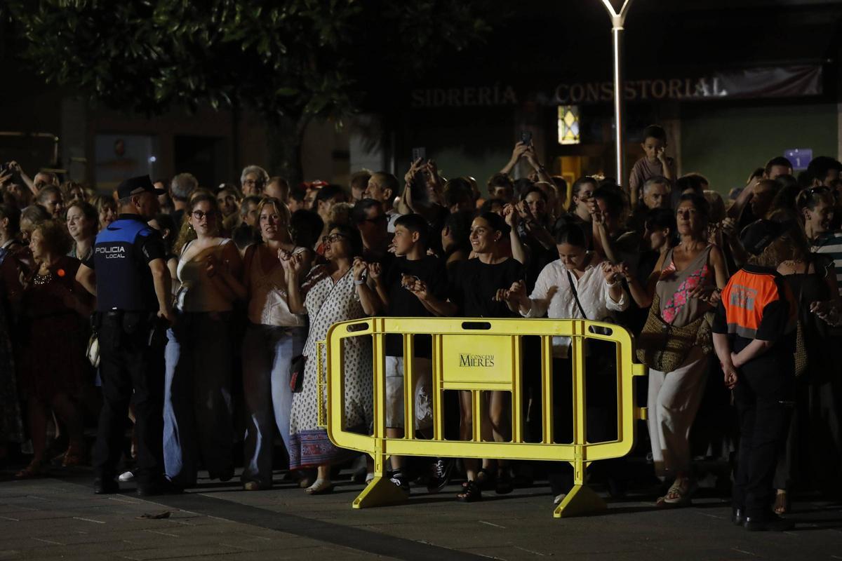 Mieres arde por San Xuan