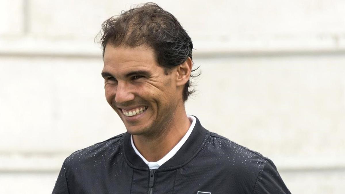 Rafa Nadal durante la entrega de los trofeos a los jovenes