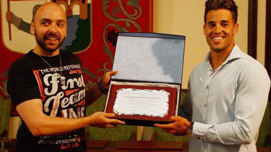 Carlos Garrote recibe el reconocimiento del Ayuntamiento de Zamora por sus recientes logros