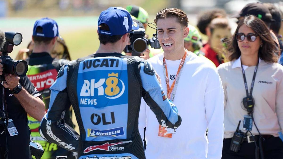 El Barça, presente en MotoGP: banderazo de lujo en la 'sprint' con Fermín López