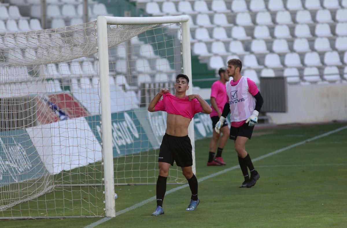 El Córdoba CF vuelve a jugar en El Arcángel