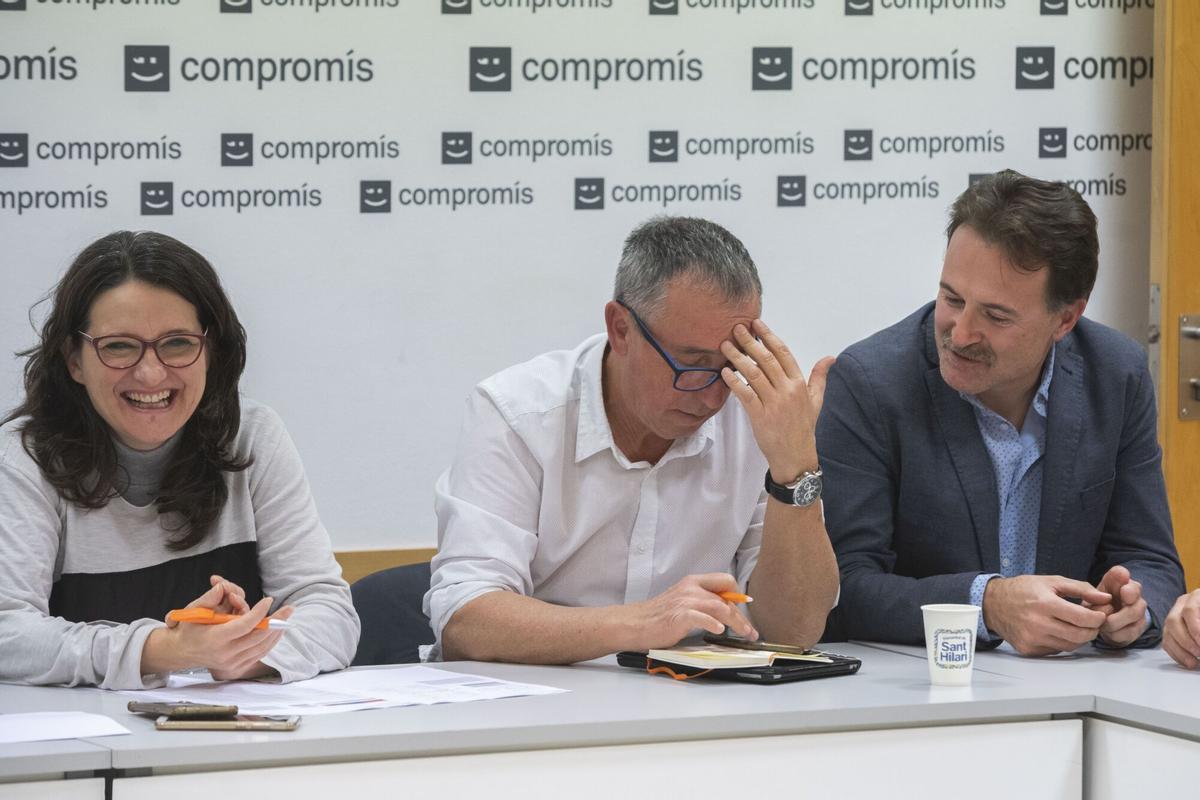 Oltra, a la derecha de Baldoví, en una ejecutiva de Compromísen noviembre de 2019.