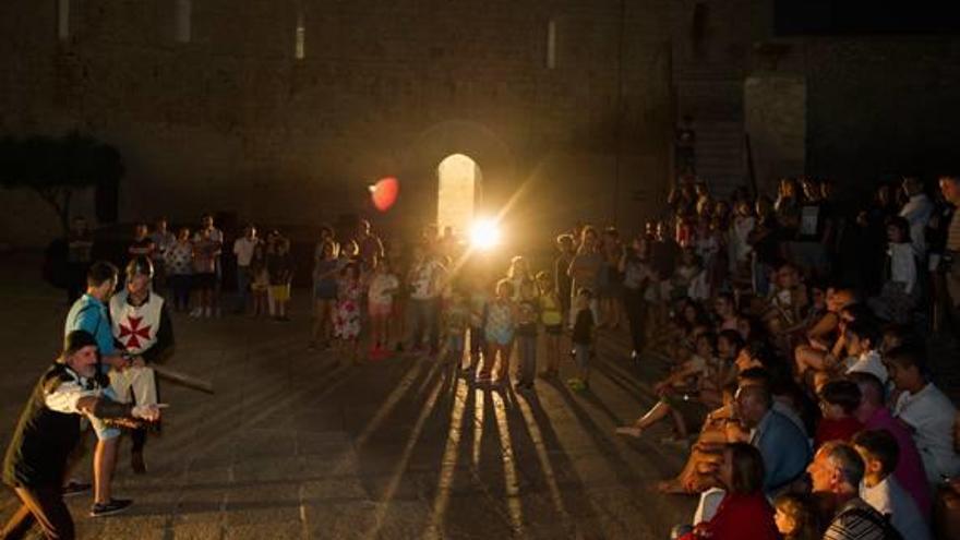 El castillo de Peñíscola programa dos nuevas visitas nocturnas