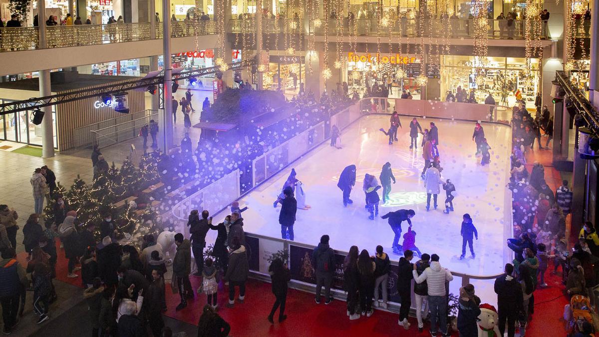 Manga, patinatge sobre gel i altres plans per al pont a Barcelona