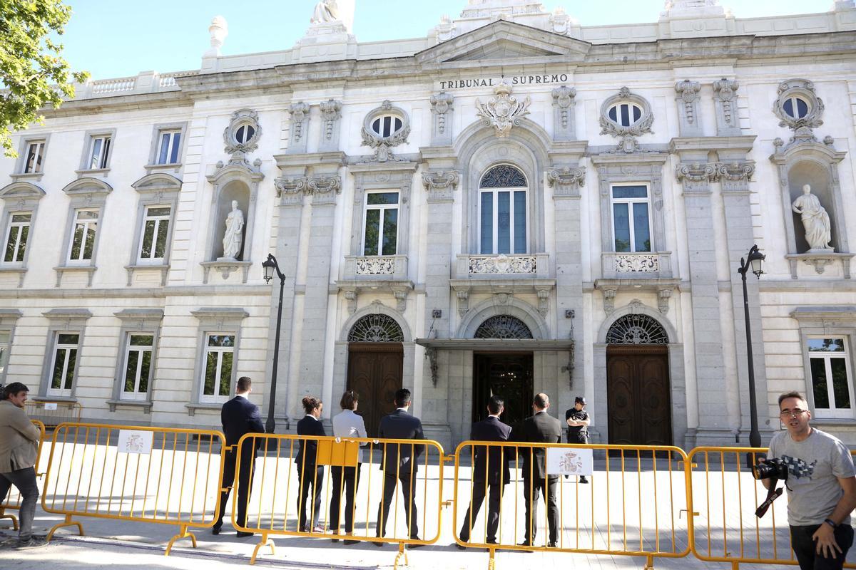 El Suprem confirma la pena de presó per a l’empresari que va assetjar una empleada que es va suïcidar El Suprem confirma la pena de presó per a l’empresari que va assetjar una empleada que es va suïcidar