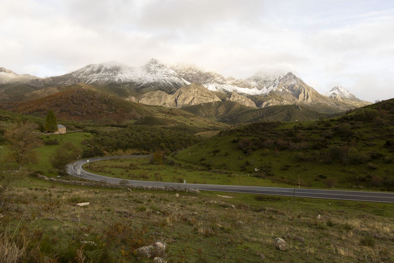 Paisaje montañoso de Las ubiñas.