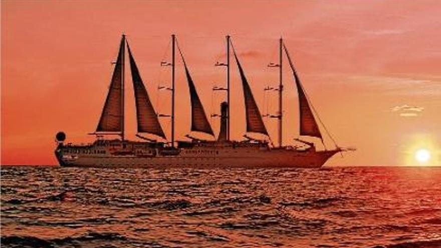 El &quot;Wind Star&quot; serà avui i demà passat al port de Palamós, on es podran apreciar les seves veles.