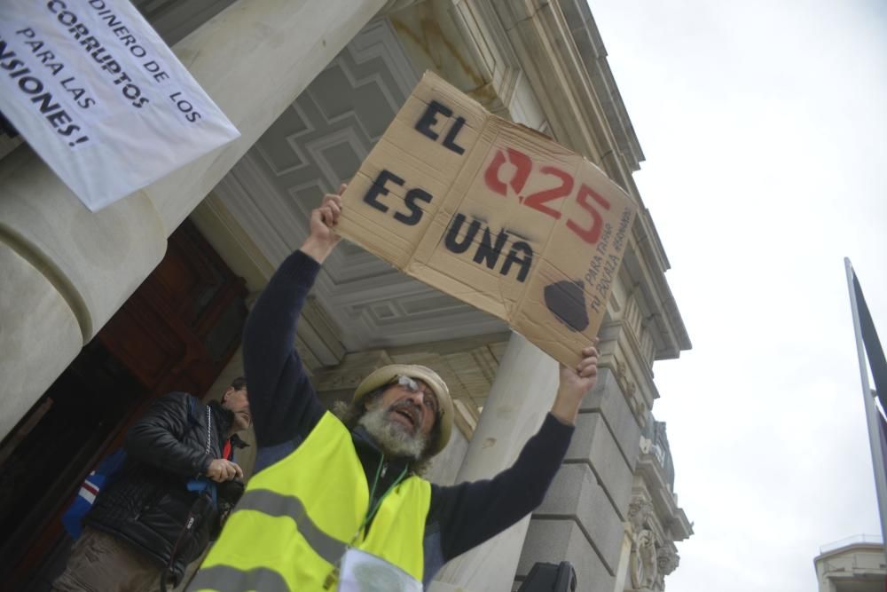 Manifestación por unas pensiones dignas en Cartagena