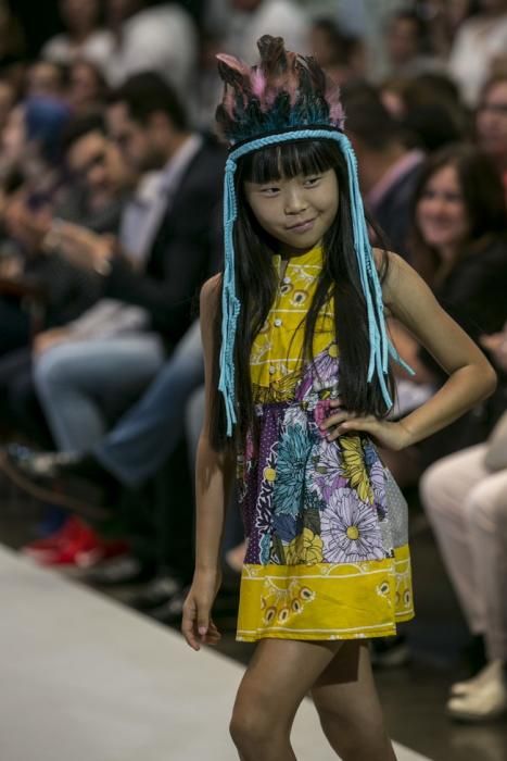 01/04/2017  MODA DISEÑO  desfile infantil y  en el stand de CMC  diseño personalizado de calzado