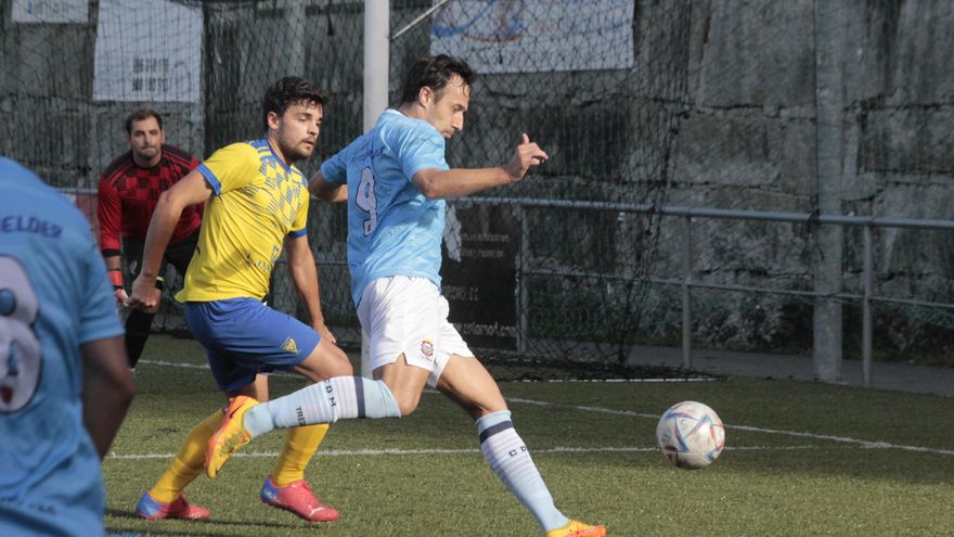 El Moaña arranca un empate de Ponte Caldelas y se asienta en el liderato