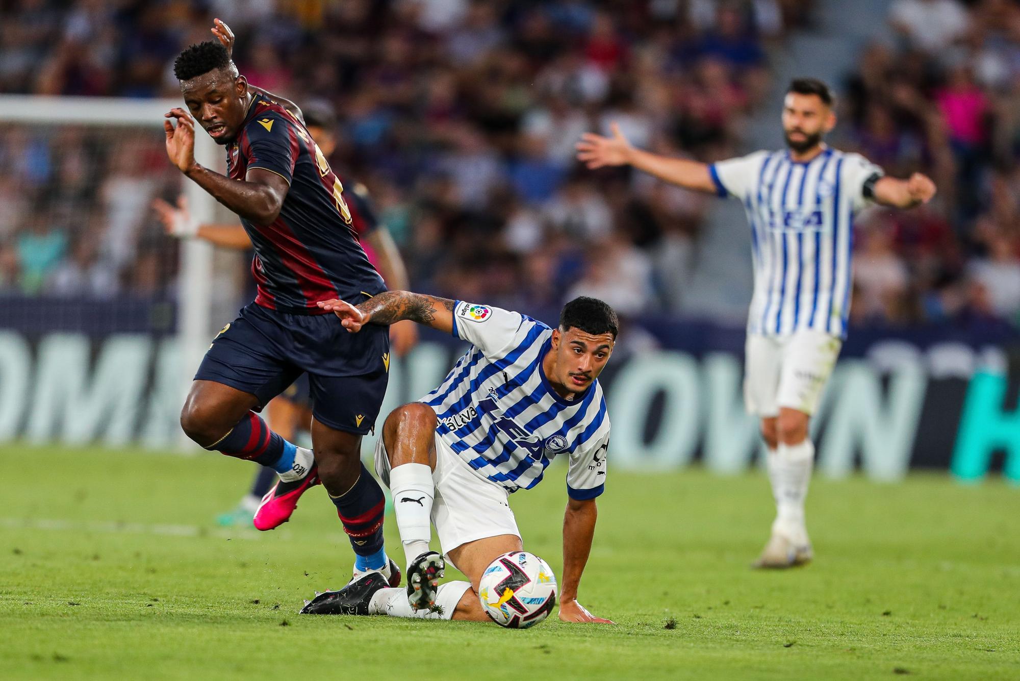 El Alavés celebra la subida a Primera División