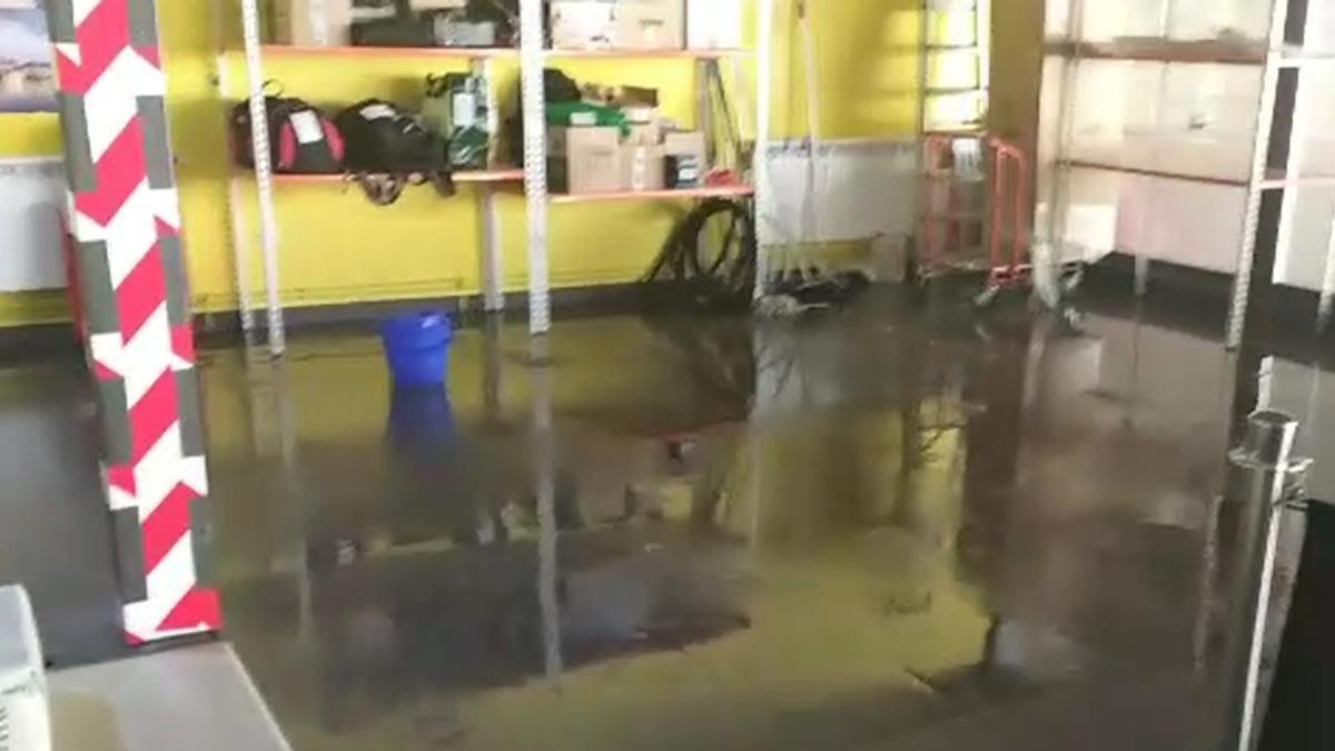 Inundación en la consigna de la estación de autobuses
