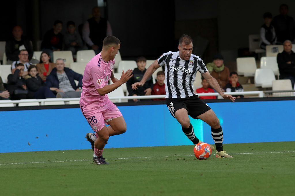 Todas las imágenes del encuentro entre el FC Cartagena y el Eldense