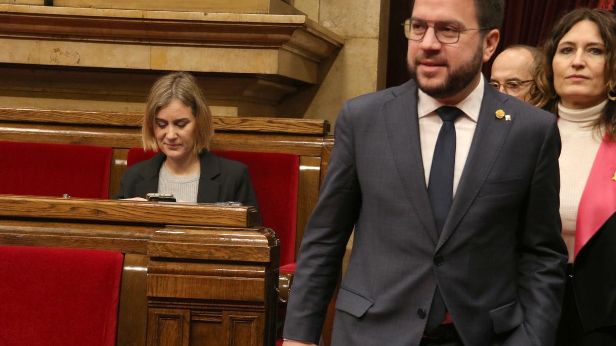 El 'president' de la Generalitat, Pere Aragonès, y Jéssica Albiach, este miércoles en el Parlament