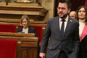 Els Comuns espremen les contradiccions d’ERC amb els macroprojectes