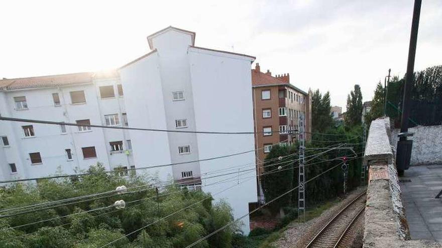 Zona de vertidos fecales en La Estrada.