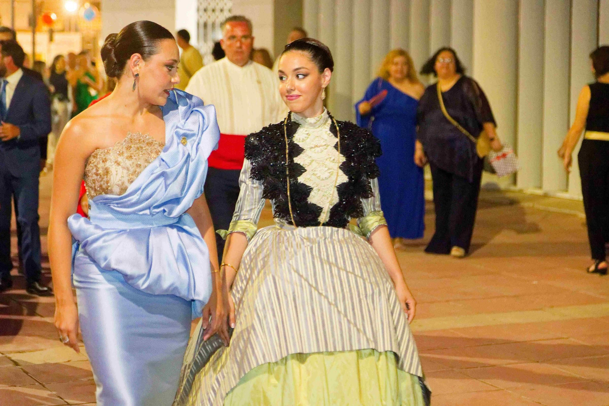 Emotiva presentación de las reinas de las fiestas de Sant Pere 2025