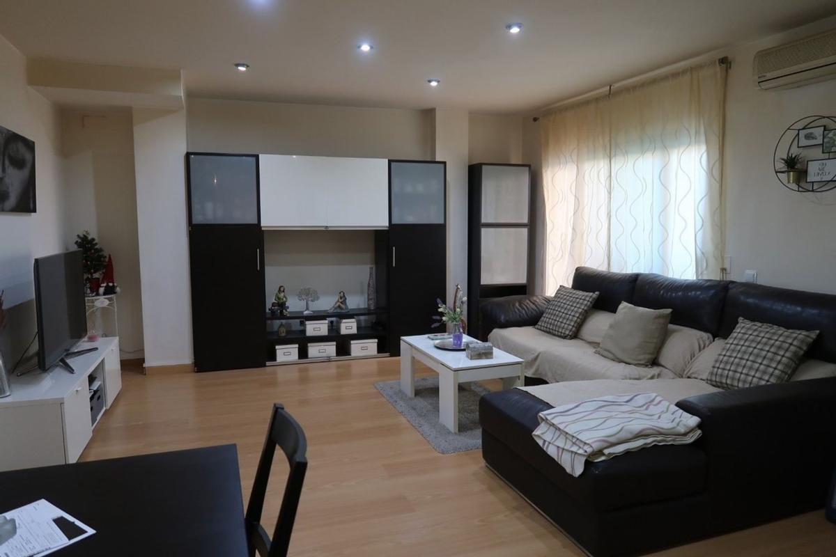 Piso en venta de 4 dormitorios en Vallirana