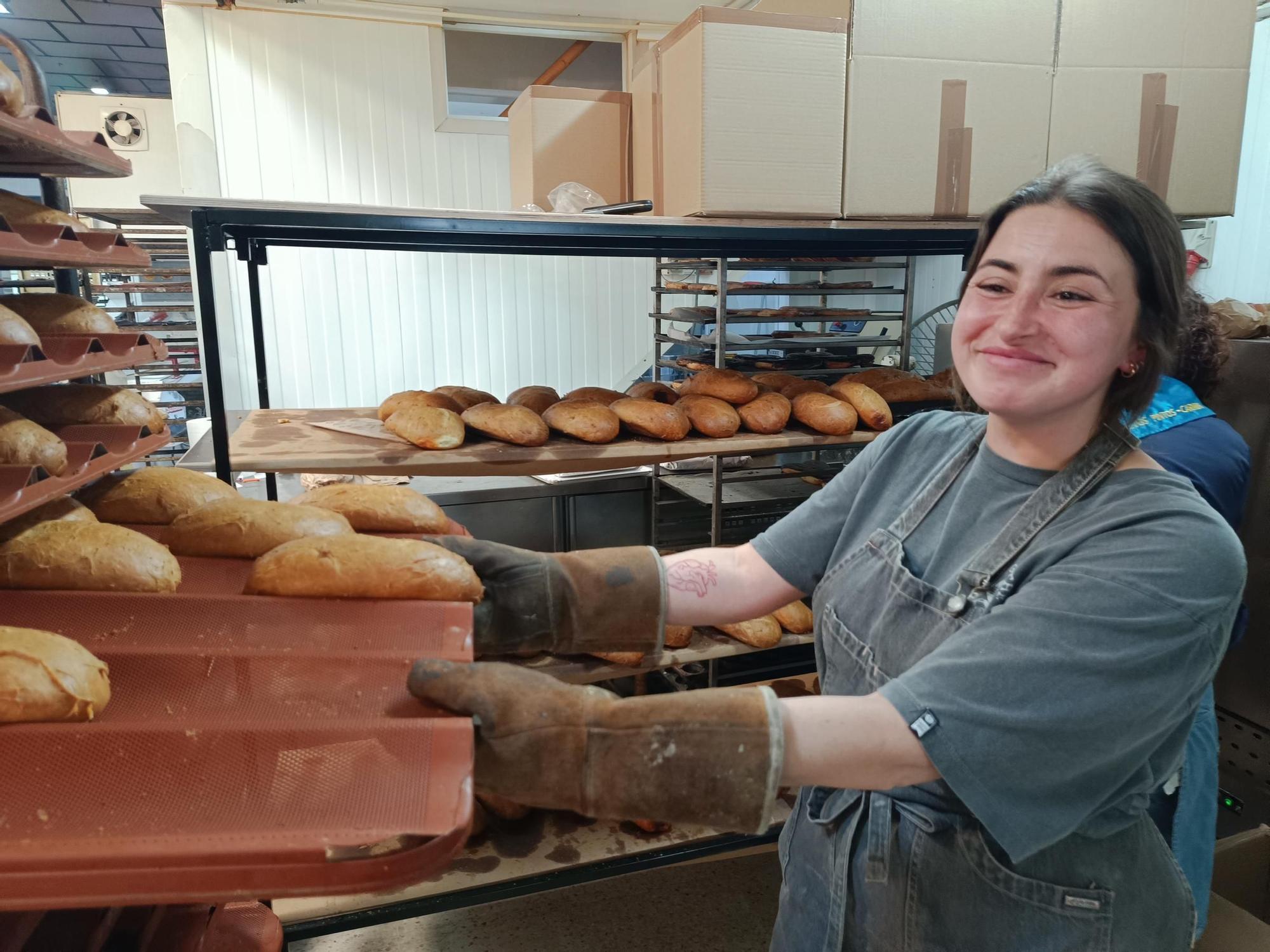 Pola de Siero calienta los hornos para la merienda de Les Comadres