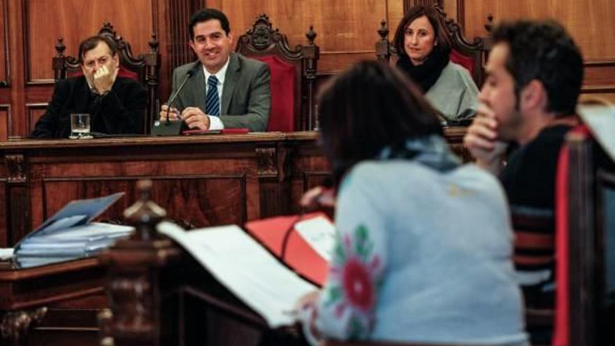 El PSOE saca adelante los presupuestos municipales con el apoyo de Guanyar