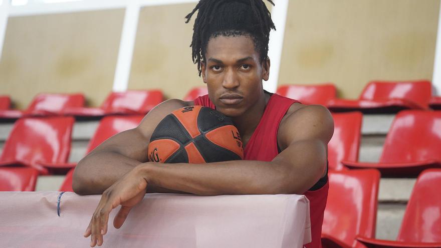 Yves Pons i Quino Colom es perden per lesió la visita del Bàsquet Girona a Múrcia