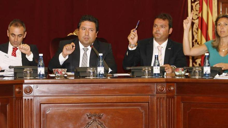 La Diputación pide al Gobierno la tercera urna y la elección directa de los alcaldes
