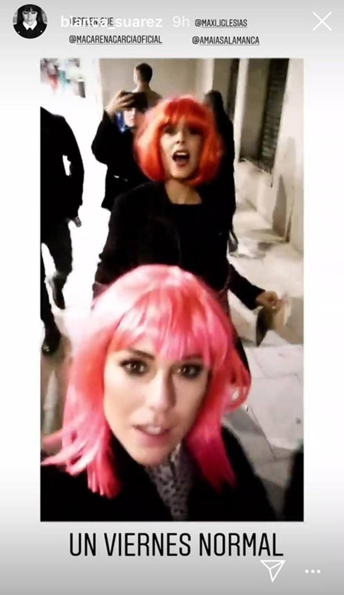 Pelucas y karaoke de Blanca Suárez