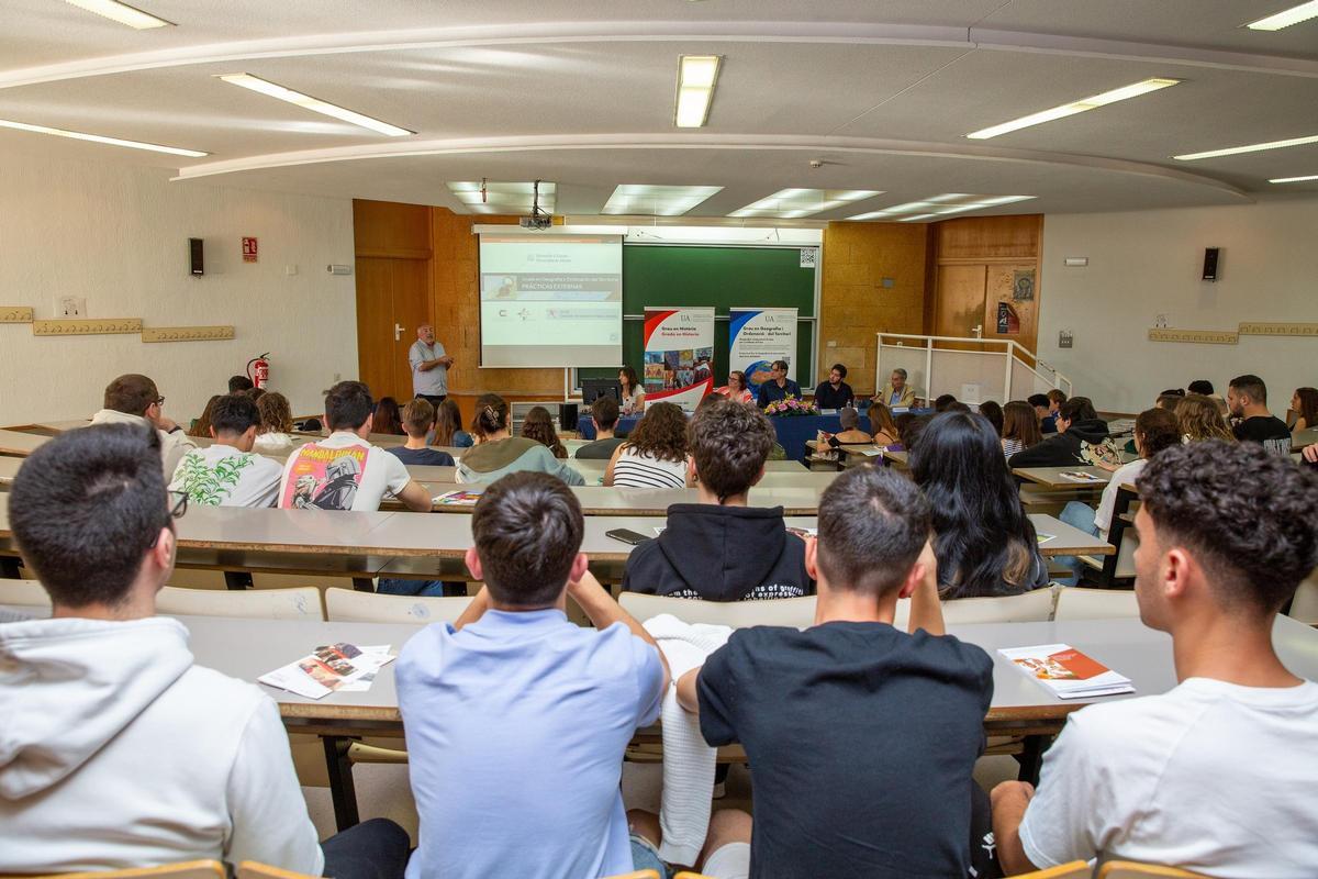 Estudiantes de la Universidad de Alicante